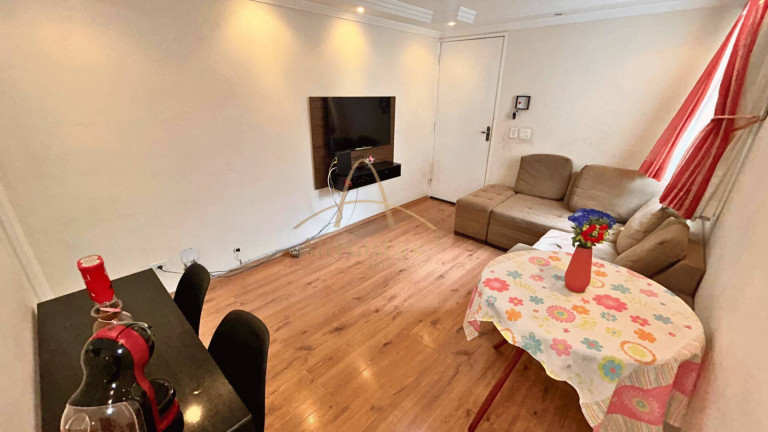 Imagem Apartamento com 2 Quartos à Venda, 42 m² em São Pedro - Osasco