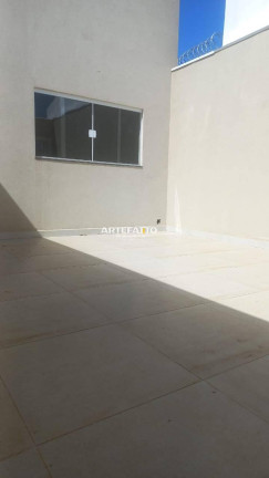 Imagem Casa com 2 Quartos à Venda, 70 m² Imagem Casa com 2 Quartos à Venda, 70 m²