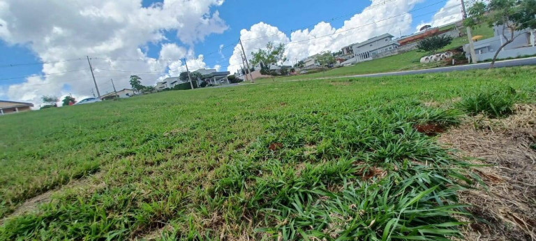 Imagem Terreno em Condomínio à Venda, 620 m² em Curitibanos - Bragança Paulista Imagem Terreno em Condomínio à Venda, 620 m² em Curitibanos - Bragança Paulista