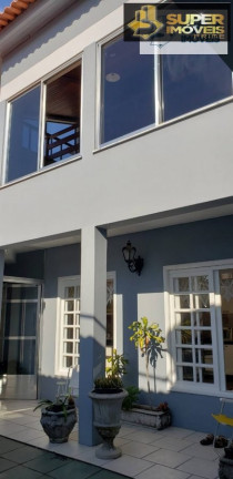 Imagem Casa com 3 Quartos à Venda, 300 m² em Centro - Pelotas