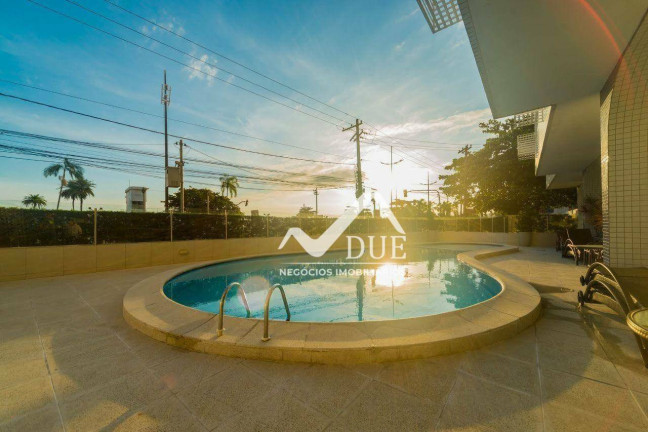 Imagem Cobertura com 3 Quartos à Venda, 259 m² em Ponta Da Praia - Santos Imagem Cobertura com 3 Quartos à Venda, 259 m² em Ponta Da Praia - Santos