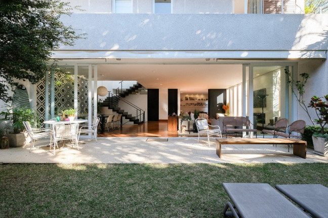 Imagem Casa com 4 Quartos à Venda, 377 m² em Sumaré - São Paulo