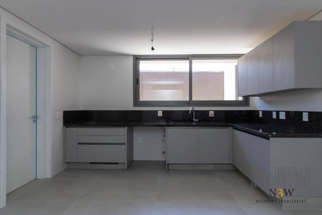 Imagem Casa com 4 Quartos à Venda, 371 m² em Alto De Pinheiros - São Paulo Imagem Casa com 4 Quartos à Venda, 371 m² em Alto De Pinheiros - São Paulo