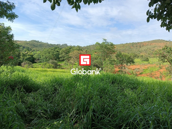 Imagem Imóvel com 3 Quartos à Venda, em Extrema - Montes Claros Imagem Imóvel com 3 Quartos à Venda, em Extrema - Montes Claros