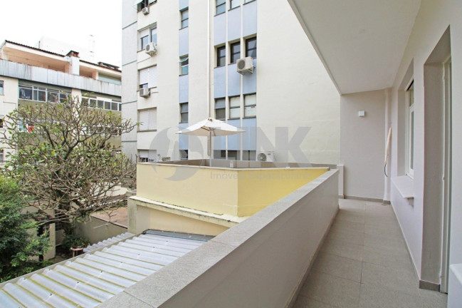 Imagem Apartamento com 3 Quartos à Venda, 101 m² em Moinhos De Vento - Porto Alegre Imagem Apartamento com 3 Quartos à Venda, 101 m² em Moinhos De Vento - Porto Alegre