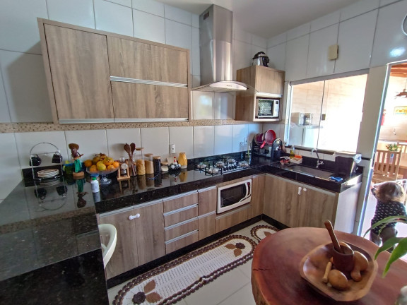 Imagem Imóvel com 
            	3             Quartos à Venda, 130 m² em 
            	Jardim Pampulha             - 
            	Aparecida De Goiania            