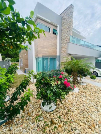 Imagem Casa com 5 Quartos à Venda, 320 m² em Ingleses Do Rio Vermelho - Florianópolis