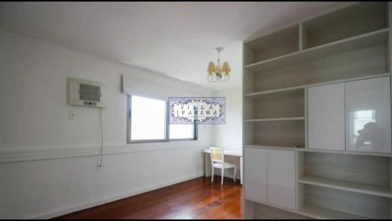 Imagem Apartamento com 3 Quartos à Venda, 250 m² em Recreio Dos Bandeirantes - Rio De Janeiro