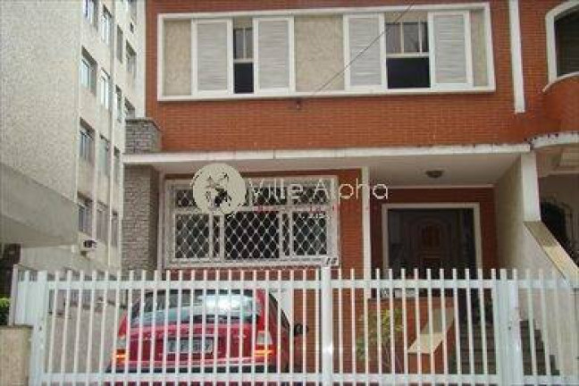 Casa com 3 Quartos à Venda, 150 m² em Embare - Santos