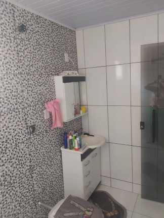 Imagem Casa com 3 Quartos à Venda, em Apucarana Imagem Casa com 3 Quartos à Venda, em Apucarana