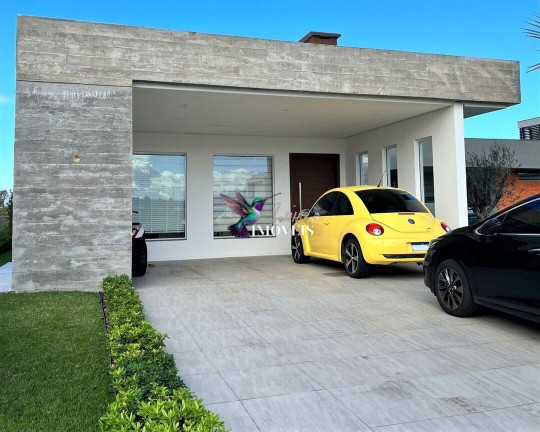 Casa com 3 Quartos à Venda, 196 m² em Centenário - Torres
