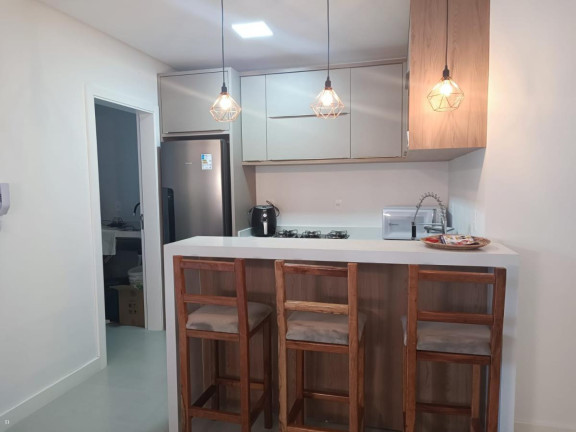 Imagem Apartamento com 3 Quartos para Temporada, 120 m² em Meia Praia - Itapema Imagem Apartamento com 3 Quartos para Temporada, 120 m² em Meia Praia - Itapema