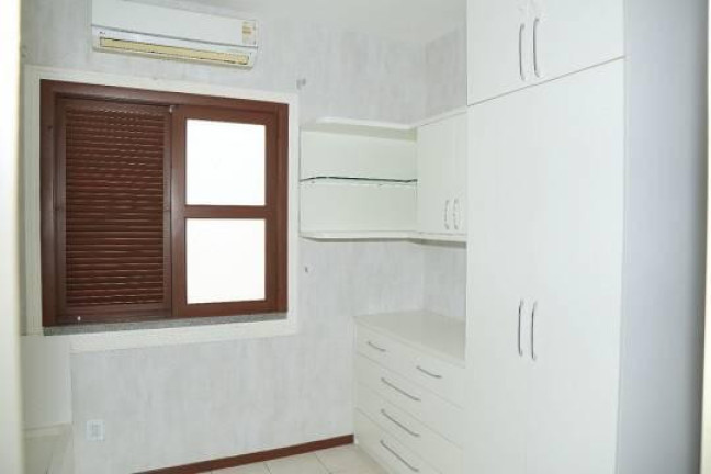 Imagem Casa com 3 Quartos à Venda, 120 m² em Sapiranga - Fortaleza Imagem Casa com 3 Quartos à Venda, 120 m² em Sapiranga - Fortaleza