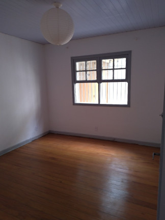 Imagem Sobrado com 3 Quartos à Venda, 232 m² em Vila Zat - São Paulo Imagem Sobrado com 3 Quartos à Venda, 232 m² em Vila Zat - São Paulo