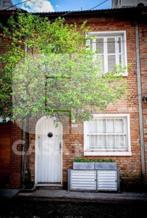 Imagem Casa com 2 Quartos à Venda, 110 m² em Pinheiros - São Paulo Imagem Casa com 2 Quartos à Venda, 110 m² em Pinheiros - São Paulo