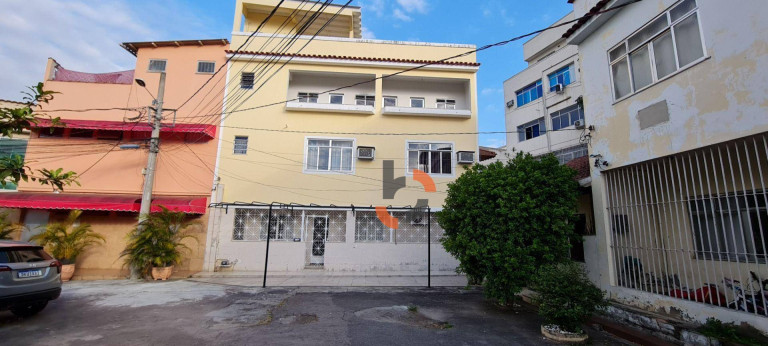 Imagem Casa com 5 Quartos à Venda, 232 m² em Centro - Nova Iguaçu