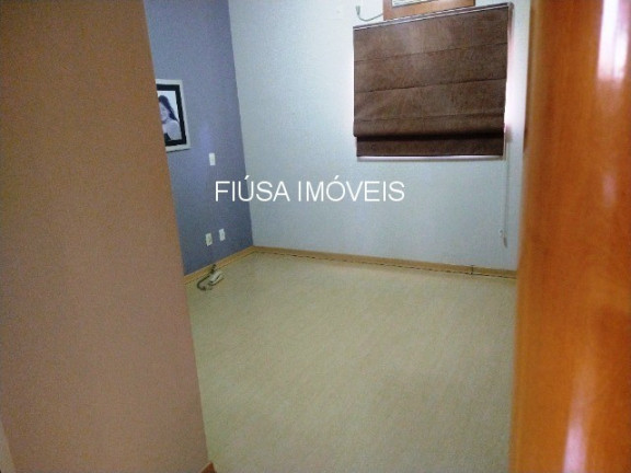 Imagem Casa com 4 Quartos à Venda, em Jardim São Luiz - Ribeirão Preto Imagem Casa com 4 Quartos à Venda, em Jardim São Luiz - Ribeirão Preto