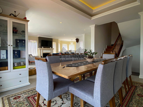 Imagem Casa de Condomínio com 5 Quartos à Venda, 661 m² em Jardim Embaixatriz - Campos Do Jordão Imagem Casa de Condomínio com 5 Quartos à Venda, 661 m² em Jardim Embaixatriz - Campos Do Jordão
