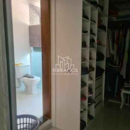 Imagem Sobrado com 3 Quartos à Venda, 230 m² em Jardim Vale Verde - Jundiaí Imagem Sobrado com 3 Quartos à Venda, 230 m² em Jardim Vale Verde - Jundiaí