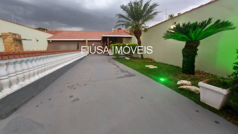 Imagem Casa com 2 Quartos à Venda, em Parque Residencial Cândido Portinari - Ribeirão Preto Imagem Casa com 2 Quartos à Venda, em Parque Residencial Cândido Portinari - Ribeirão Preto