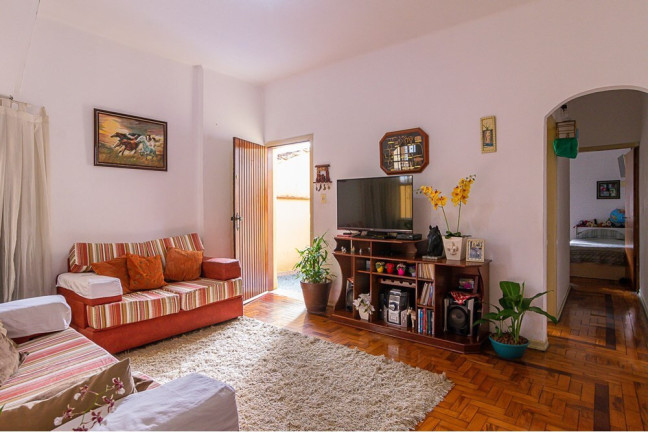 Imagem Casa com 4 Quartos à Venda, 250 m² em Cambuci - São Paulo Imagem Casa com 4 Quartos à Venda, 250 m² em Cambuci - São Paulo