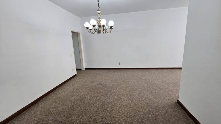 Imagem Apartamento com 3 Quartos à Venda,  em Copacabana - Rio De Janeiro