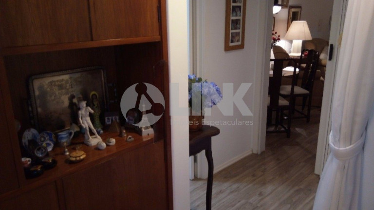 Imagem Apartamento com 2 Quartos à Venda, 63 m² em Santana - Porto Alegre