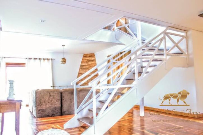 Imagem Casa com 4 Quartos à Venda, 185 m² em Recanto Das Araucárias - Campos Do Jordão Imagem Casa com 4 Quartos à Venda, 185 m² em Recanto Das Araucárias - Campos Do Jordão