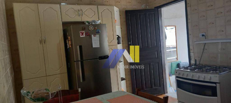 Imagem Casa com 3 Quartos à Venda, 185 m² em Saúde - Pouso Alegre Imagem Casa com 3 Quartos à Venda, 185 m² em Saúde - Pouso Alegre