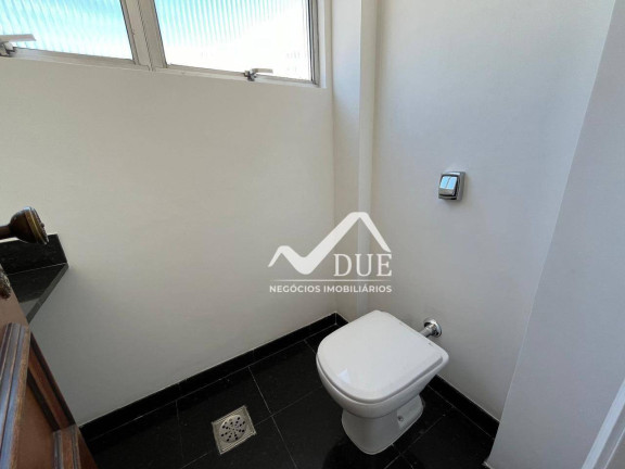Imagem Apartamento com 3 Quartos à Venda, 167 m² em Gonzaga - Santos Imagem Apartamento com 3 Quartos à Venda, 167 m² em Gonzaga - Santos