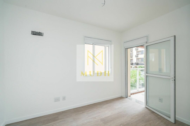 Imagem Apartamento com 3 Quartos à Venda, 89 m² em São João - Porto Alegre Imagem Apartamento com 3 Quartos à Venda, 89 m² em São João - Porto Alegre