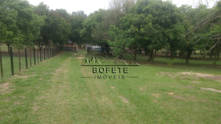 Imagem Imóvel com 1 Quarto à Venda, 10.000 m² em Vale Verde - Bofete Imagem Imóvel com 1 Quarto à Venda, 10.000 m² em Vale Verde - Bofete