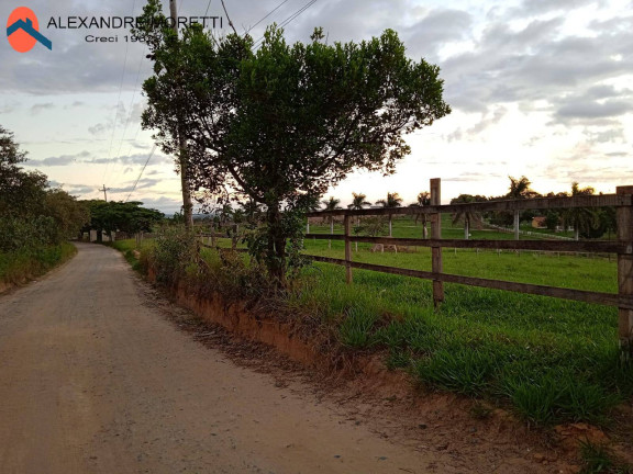 Imagem Chácara à Venda, 1.750 m² em Cercado - Araçoiaba Da Serra Imagem Chácara à Venda, 1.750 m² em Cercado - Araçoiaba Da Serra