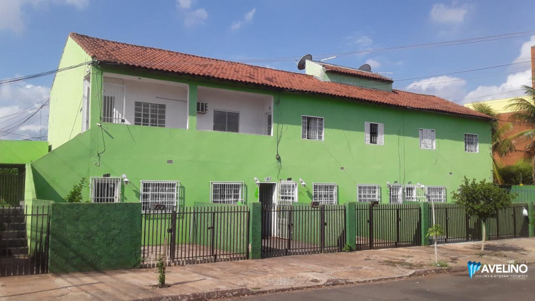 Kitnet com 2 Quartos à Venda, 360 m² em Vila Planalto - Campo Grande