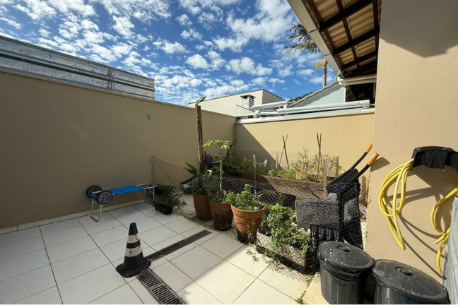 Imagem Casa com 3 Quartos à Venda, 68 m² em Barra - Balneário Camboriú Imagem Casa com 3 Quartos à Venda, 68 m² em Barra - Balneário Camboriú