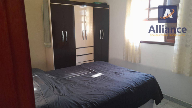 Imagem Casa com 4 Quartos à Venda, 180 m² em Santo Antônio - Louveira
