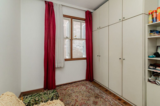 Imagem Apartamento com 4 Quartos à Venda, 104 m² em Menino Deus - Porto Alegre Imagem Apartamento com 4 Quartos à Venda, 104 m² em Menino Deus - Porto Alegre