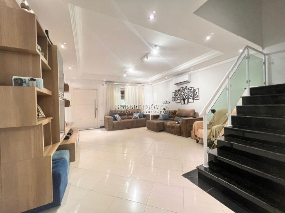 Imagem Casa com 3 Quartos à Venda, 121 m² em Maracanã - Praia Grande Imagem Casa com 3 Quartos à Venda, 121 m² em Maracanã - Praia Grande