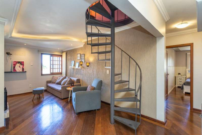Imagem Casa com 4 Quartos à Venda, 351 m² em Nonoai - Porto Alegre Imagem Casa com 4 Quartos à Venda, 351 m² em Nonoai - Porto Alegre