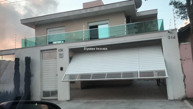 Imagem Casa com 4 Quartos à Venda, em Jardim Campo Grande - São Paulo Imagem Casa com 4 Quartos à Venda, em Jardim Campo Grande - São Paulo