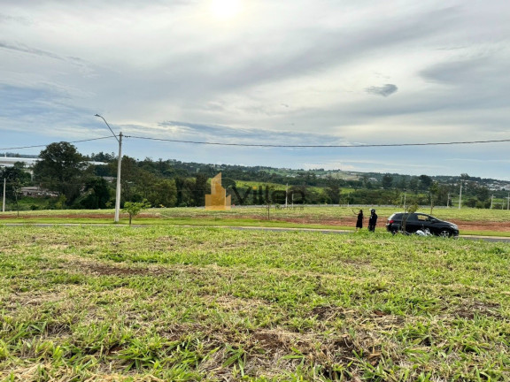 Imagem Terreno à Venda, 300 m² em Alphaville - Votorantim Imagem Terreno à Venda, 300 m² em Alphaville - Votorantim