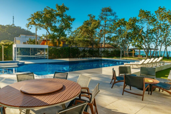 Imagem Casa com 7 Quartos à Venda, 980 m² em Tenorio - Ubatuba Imagem Casa com 7 Quartos à Venda, 980 m² em Tenorio - Ubatuba