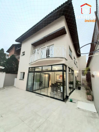 Imagem Casa com 3 Quartos à Venda, 210 m² em Jardim Centenário - Poços De Caldas Imagem Casa com 3 Quartos à Venda, 210 m² em Jardim Centenário - Poços De Caldas
