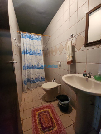 Imagem Casa com 6 Quartos à Venda, 210 m² em Estância Embuarama - Embu Das Artes