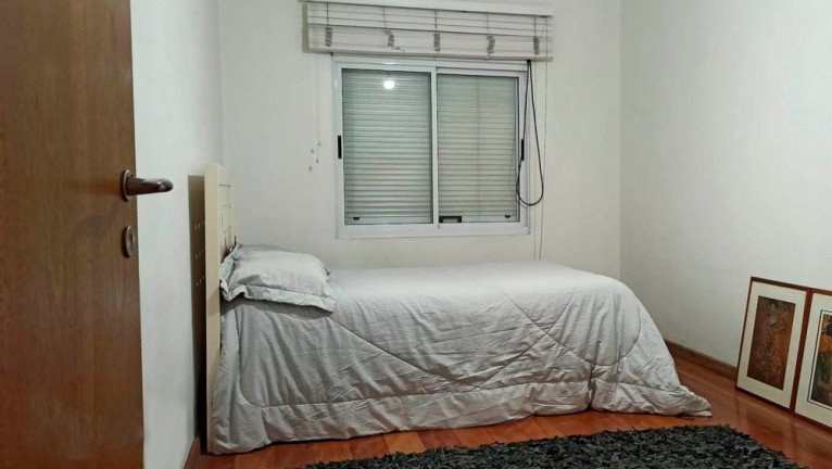 Imagem Casa com 3 Quartos para Alugar, 210 m² em Vila Carrão - São Paulo Imagem Casa com 3 Quartos para Alugar, 210 m² em Vila Carrão - São Paulo