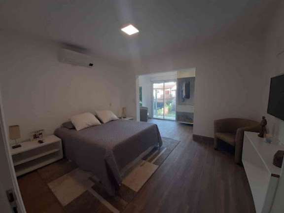 Imagem Casa com 4 Quartos à Venda, 272 m² em Alphaville - Santana De Parnaíba Imagem Casa com 4 Quartos à Venda, 272 m² em Alphaville - Santana De Parnaíba