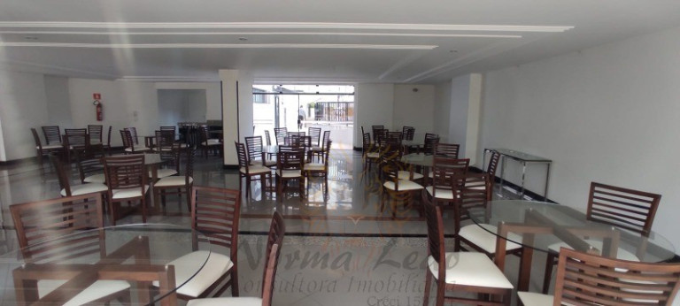 Imagem Imóvel com 4 Quartos à Venda, 176 m² em Treze De Julho - Aracaju Imagem Imóvel com 4 Quartos à Venda, 176 m² em Treze De Julho - Aracaju