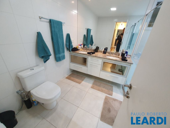 Imagem Apartamento com 4 Quartos à Venda, 242 m² em Santo Antônio - São Caetano Do Sul Imagem Apartamento com 4 Quartos à Venda, 242 m² em Santo Antônio - São Caetano Do Sul