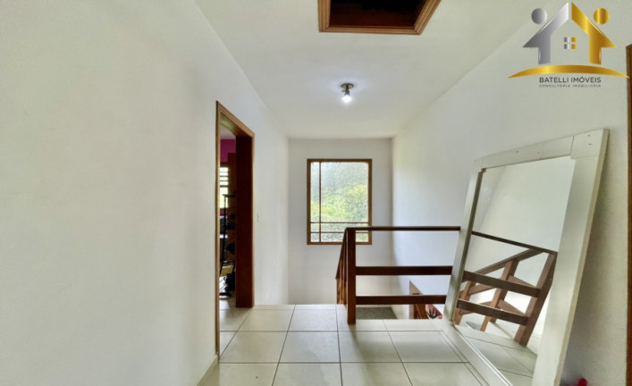 Imagem Casa com 3 Quartos à Venda, 233 m² em Granja Viana - Carapicuíba Imagem Casa com 3 Quartos à Venda, 233 m² em Granja Viana - Carapicuíba