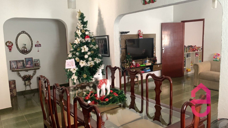Imagem Casa com 5 Quartos à Venda, 420 m² em Jardim Goiás - Goiânia Imagem Casa com 5 Quartos à Venda, 420 m² em Jardim Goiás - Goiânia